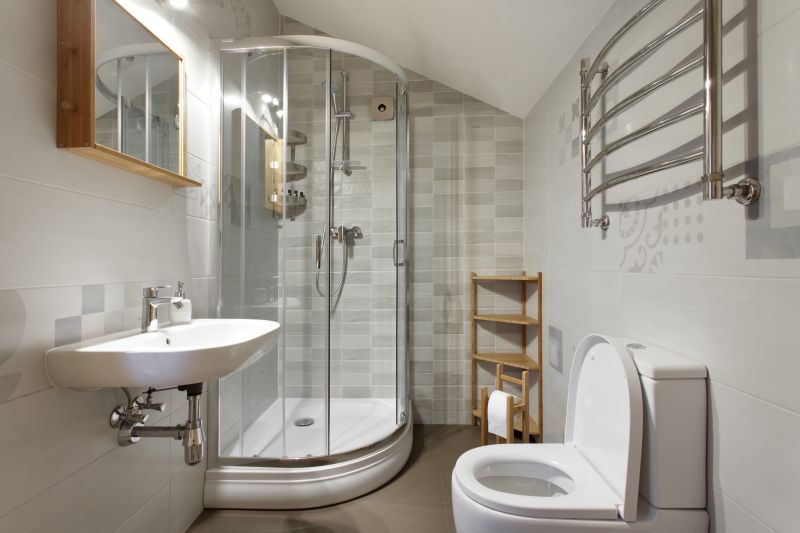 Shower with Sliding Doors